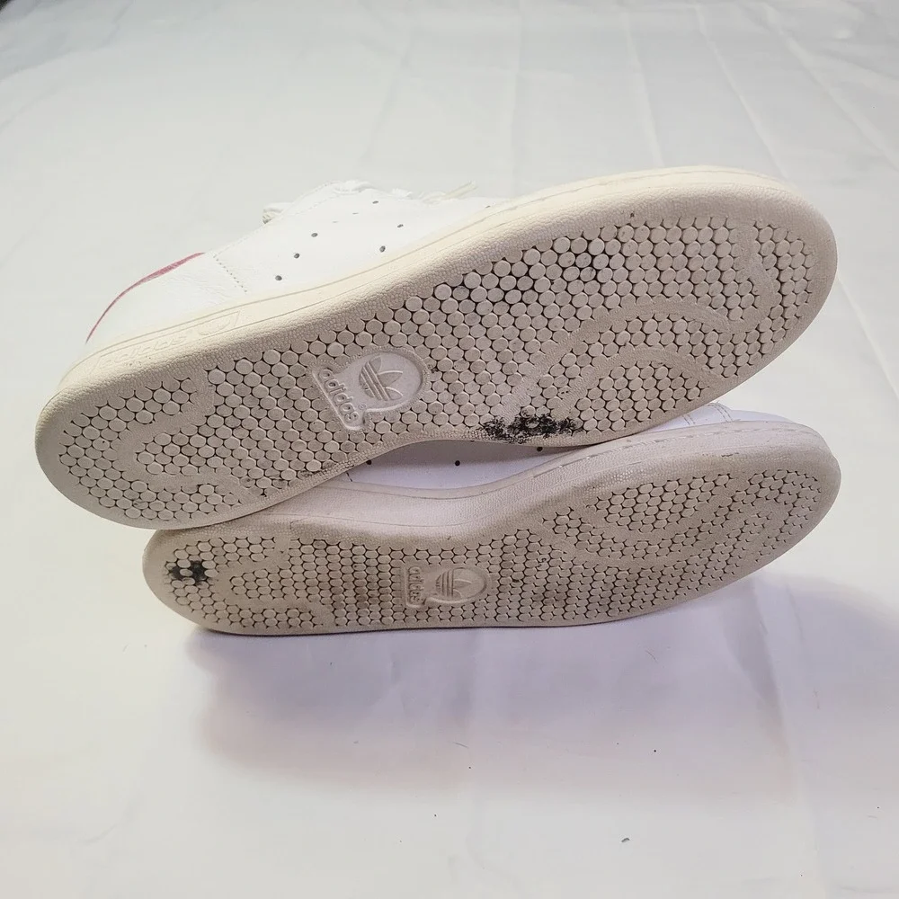 Adidas Womens Stan Smith Sneaker Size 7 White Pink Leather Low Top Classic G79
